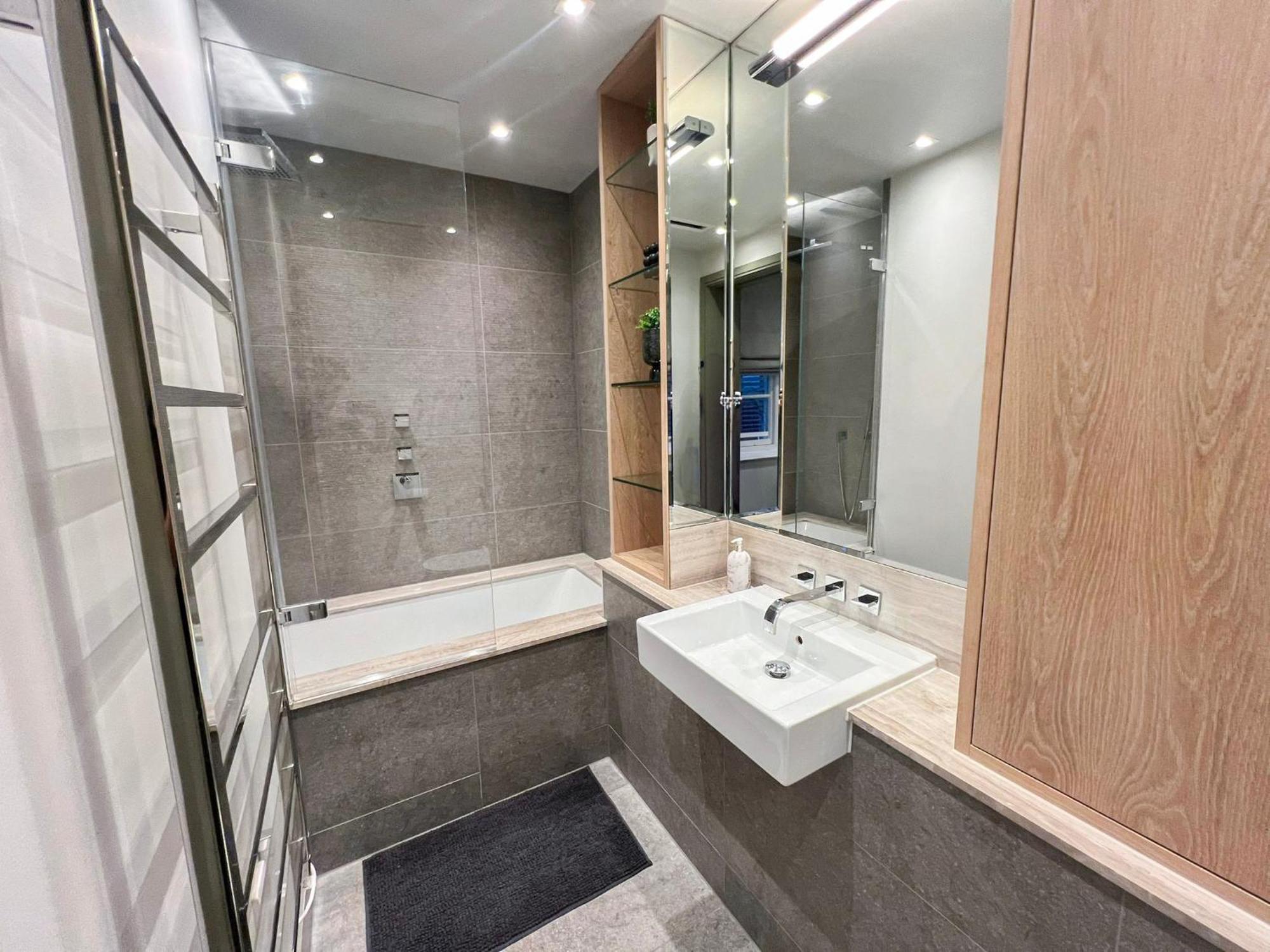 Posh 3 Bedroom Flat With Terrace And Indoor Fireplace In Mayfair, Near Hyde Park Londres Exterior foto
