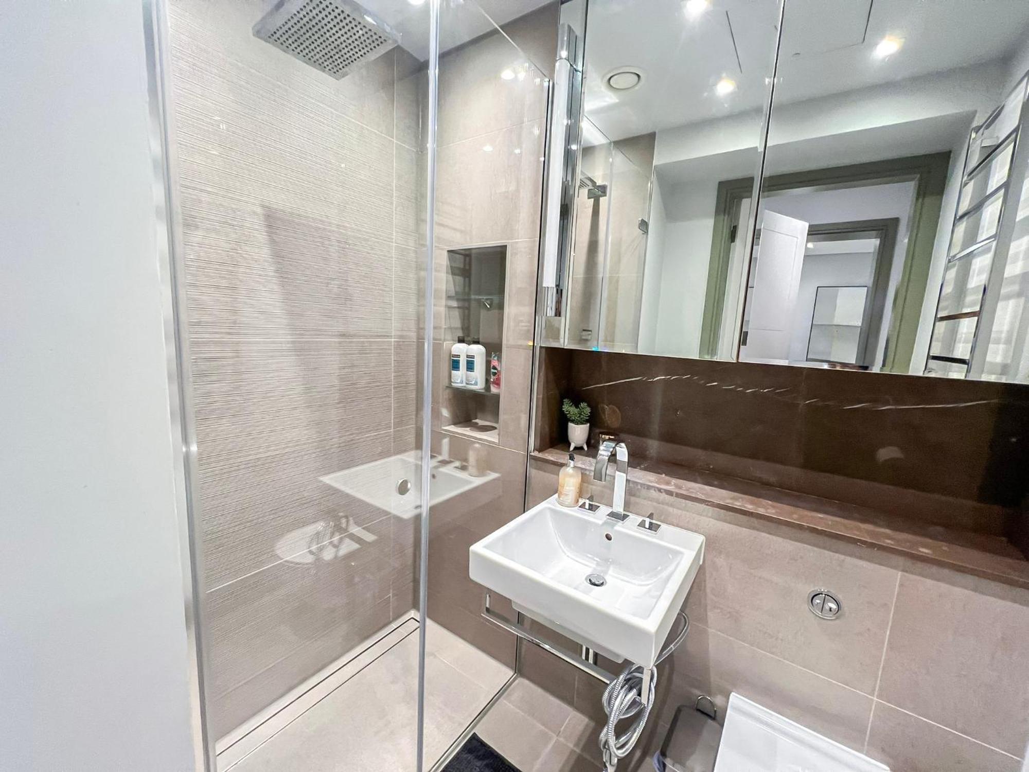 Posh 3 Bedroom Flat With Terrace And Indoor Fireplace In Mayfair, Near Hyde Park Londres Exterior foto