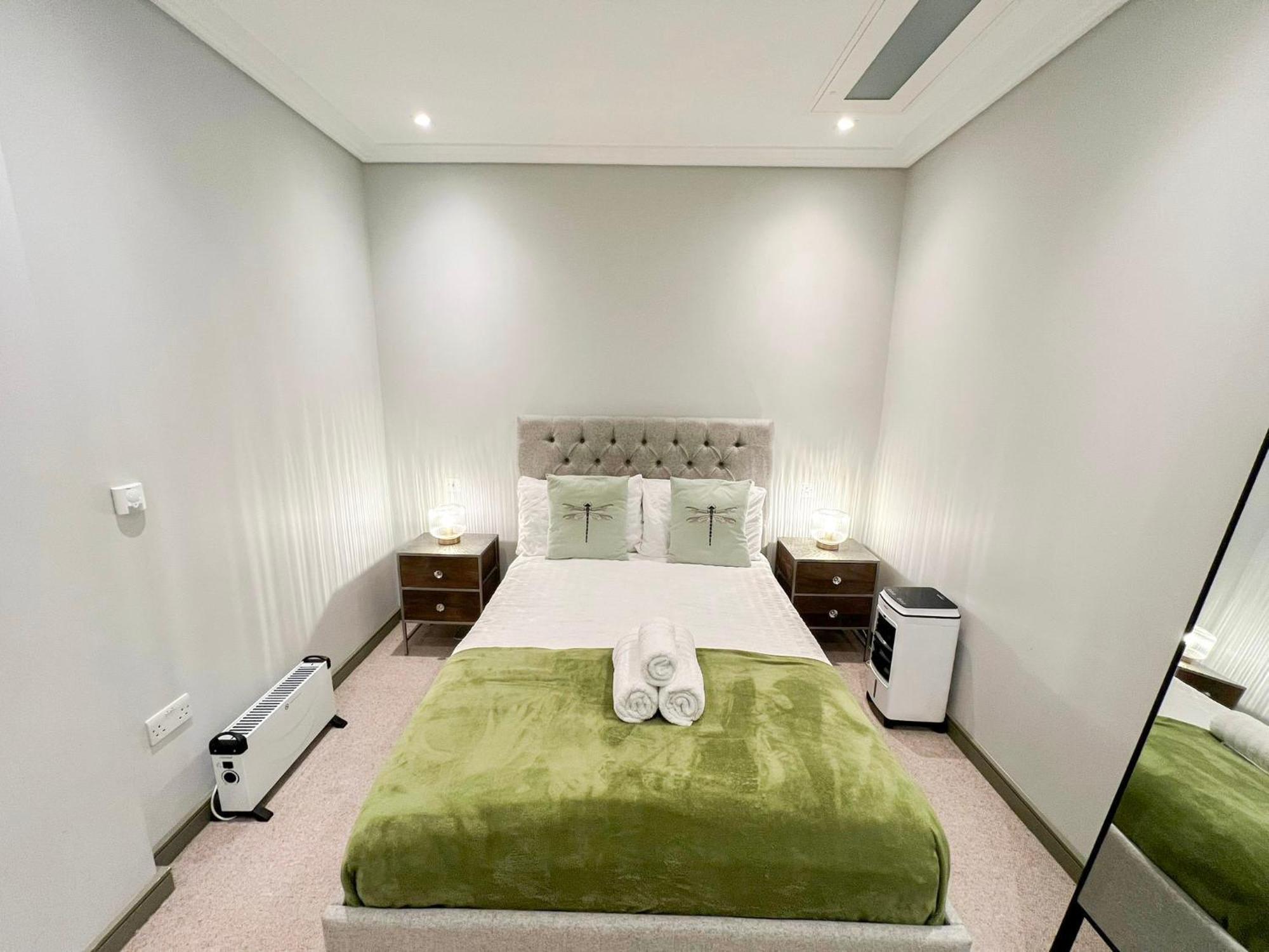 Posh 3 Bedroom Flat With Terrace And Indoor Fireplace In Mayfair, Near Hyde Park Londres Exterior foto